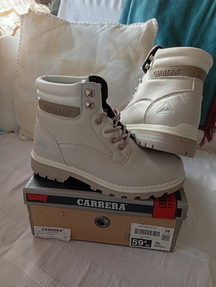 Bottines unisexe grises. Carrera 38