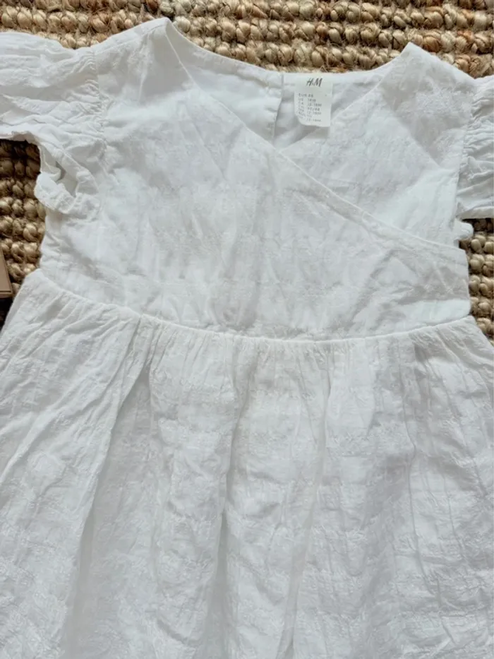 Robe H&M 18mois / 80cm - photo numéro 2