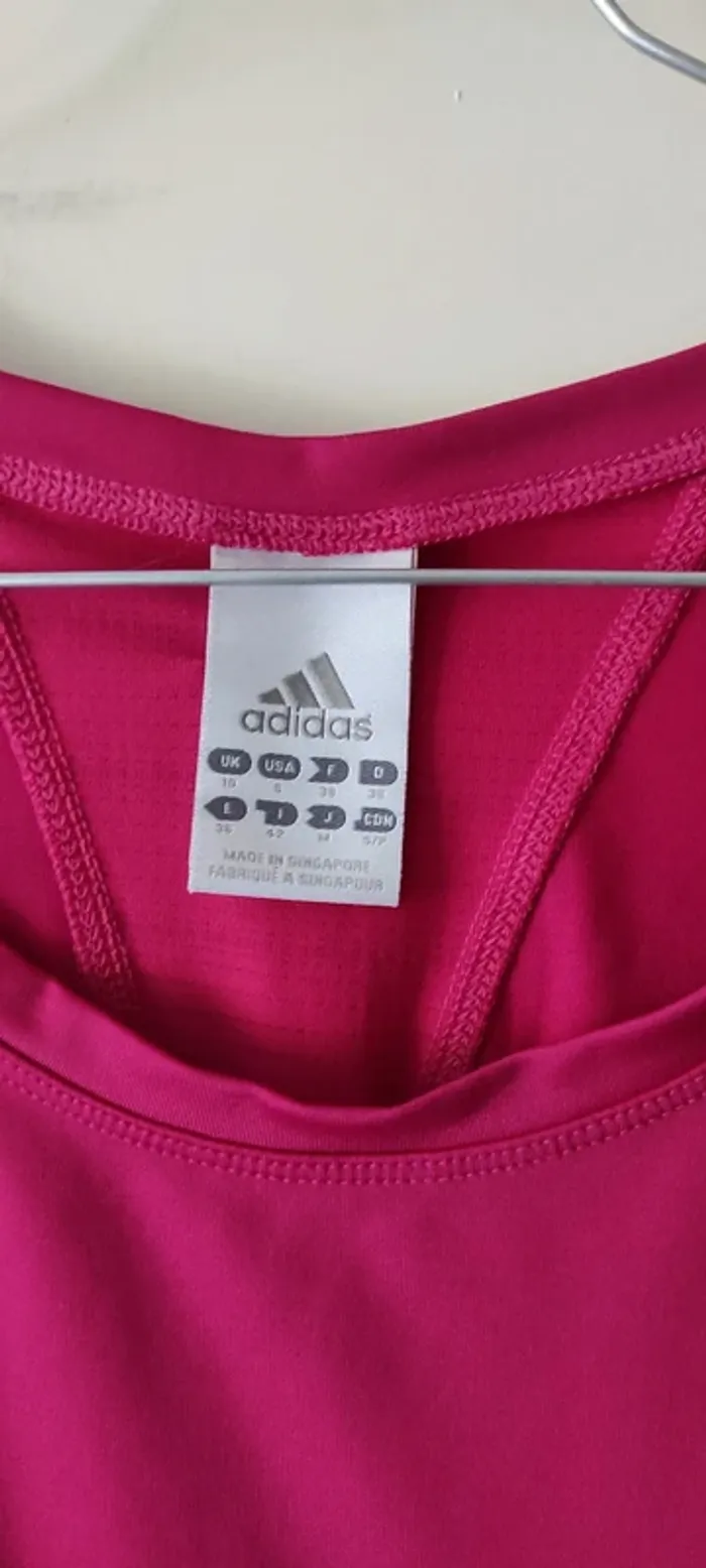 💐Tee-shirt de sport - adidas - taille M - Très bon état 💐 - photo numéro 3
