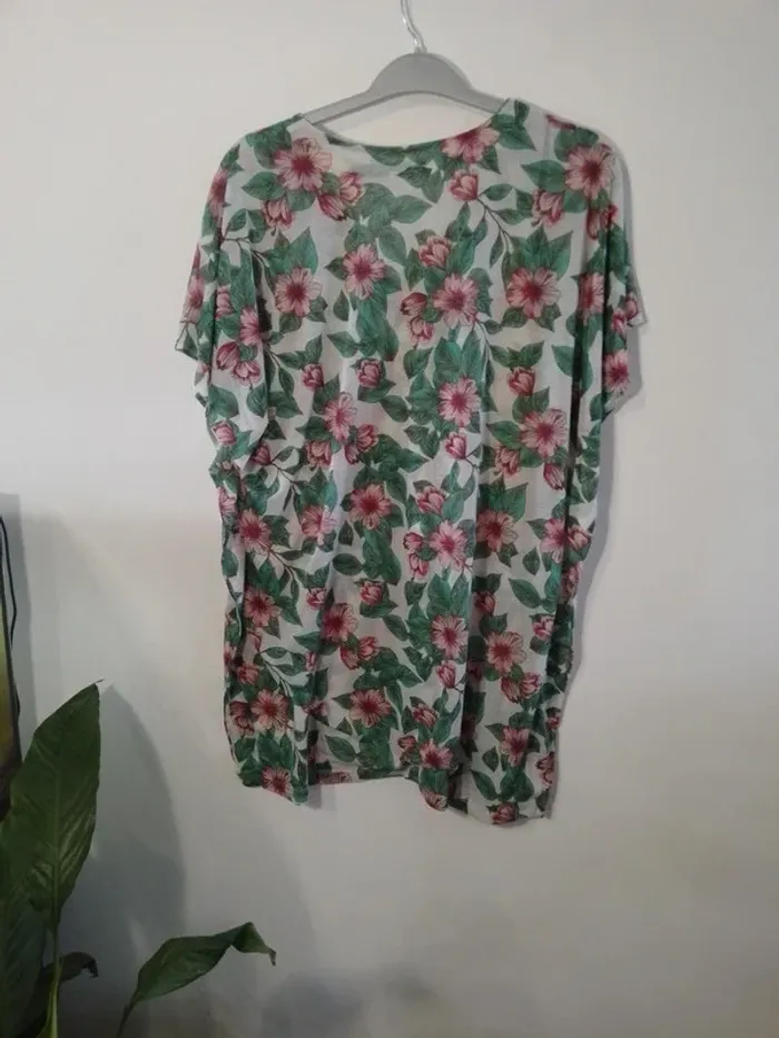 Tunique style chauve-souris légèrement transparente taille L H&M - photo numéro 7