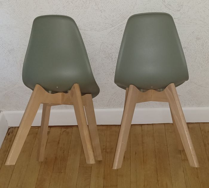 Chaises - photo numéro 2