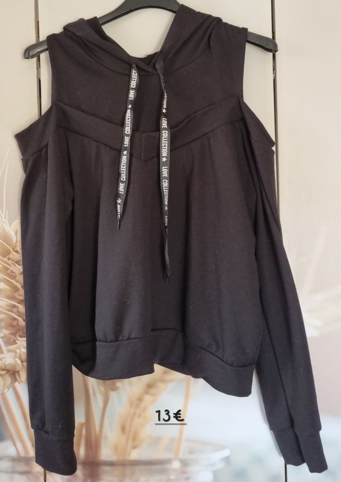 Pull a capuche - photo numéro 3