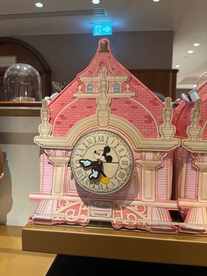 Sac Loungefly Horloge Disneyland Hotel Disneyland Paris (neuf sous emballage)