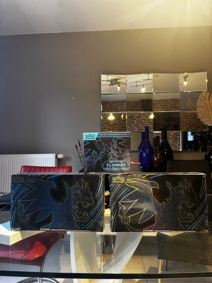 UPC ULTRA PREMIUM Dracaufeu ME02 Flammes Fantasmagoriques - FR NEUF