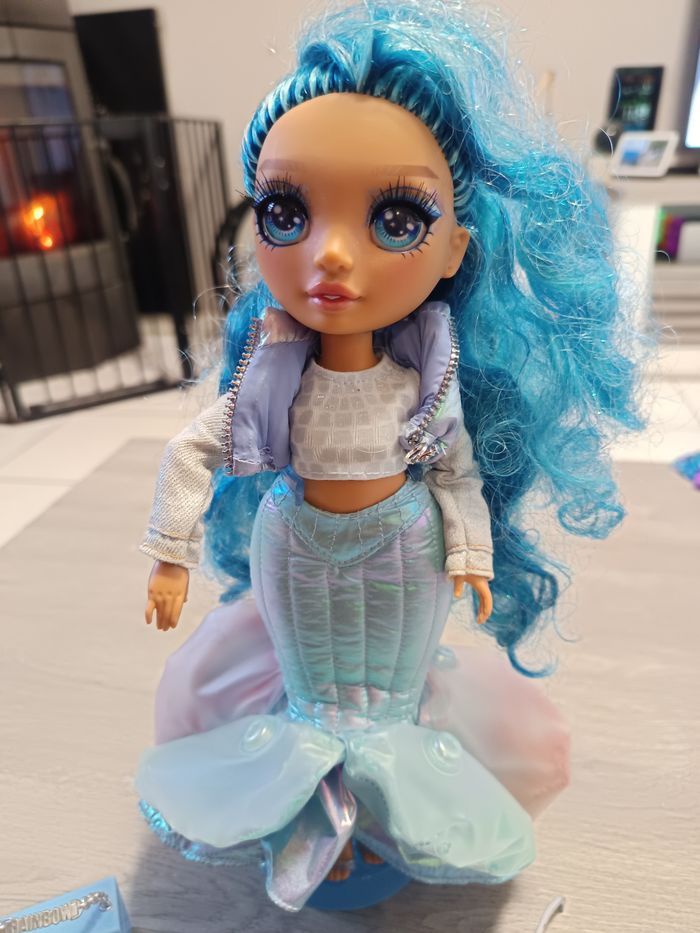 Poupée rainbow High skyler - photo numéro 2