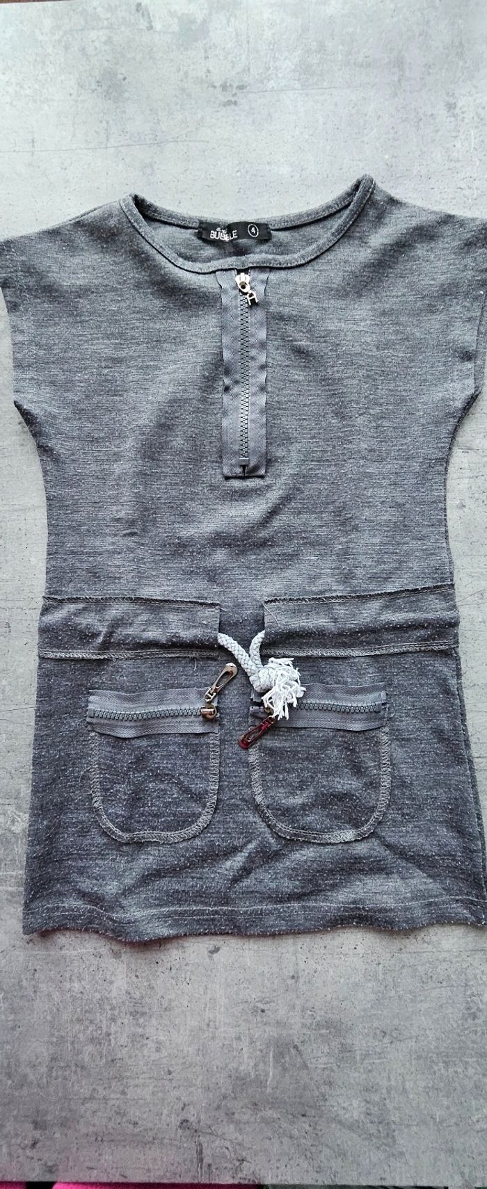 Lot vêtements fille 4ans - photo numéro 9