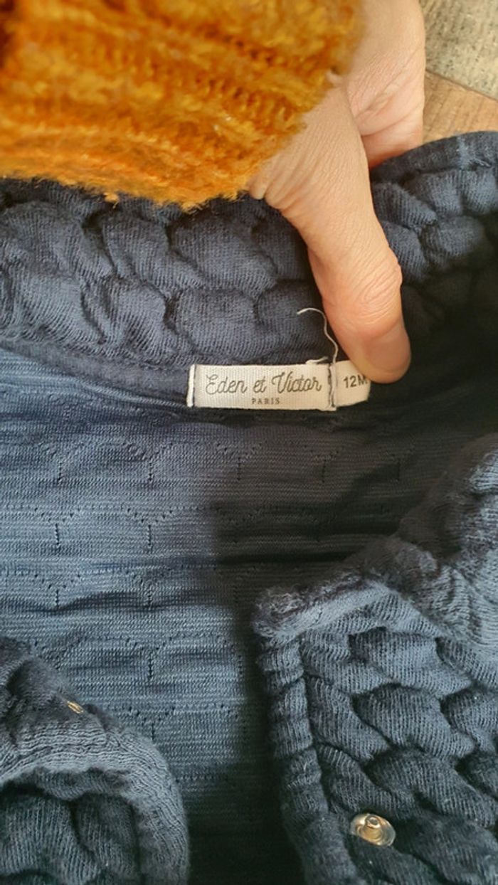 Veste eden & victor 12 mois en très bon état - photo numéro 2