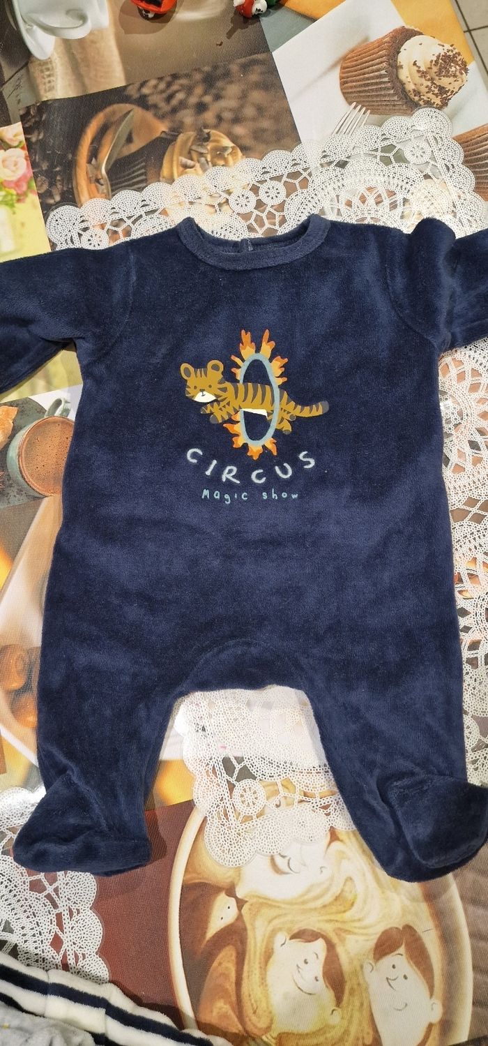 Pyjama - photo numéro 3