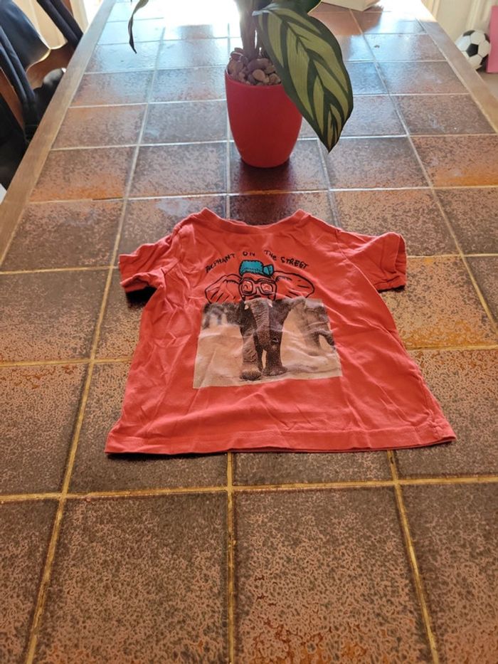 Tee shirt motif éléphant