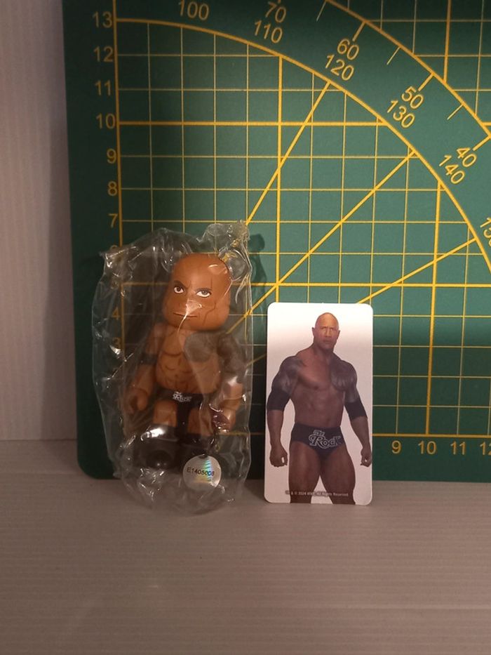 Bearbrick the rock