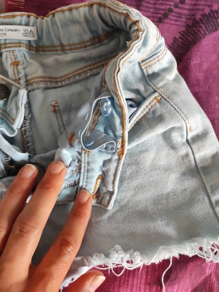 Short jean effet effiloché - photo numéro 3