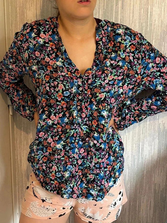 Chemise fleurie taille 44 marque esprit• - photo numéro 2