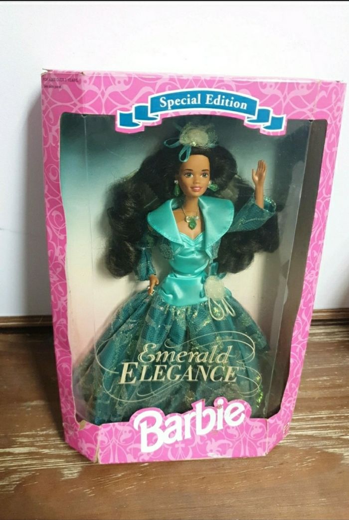 Barbie aa emerald elegance - photo numéro 5