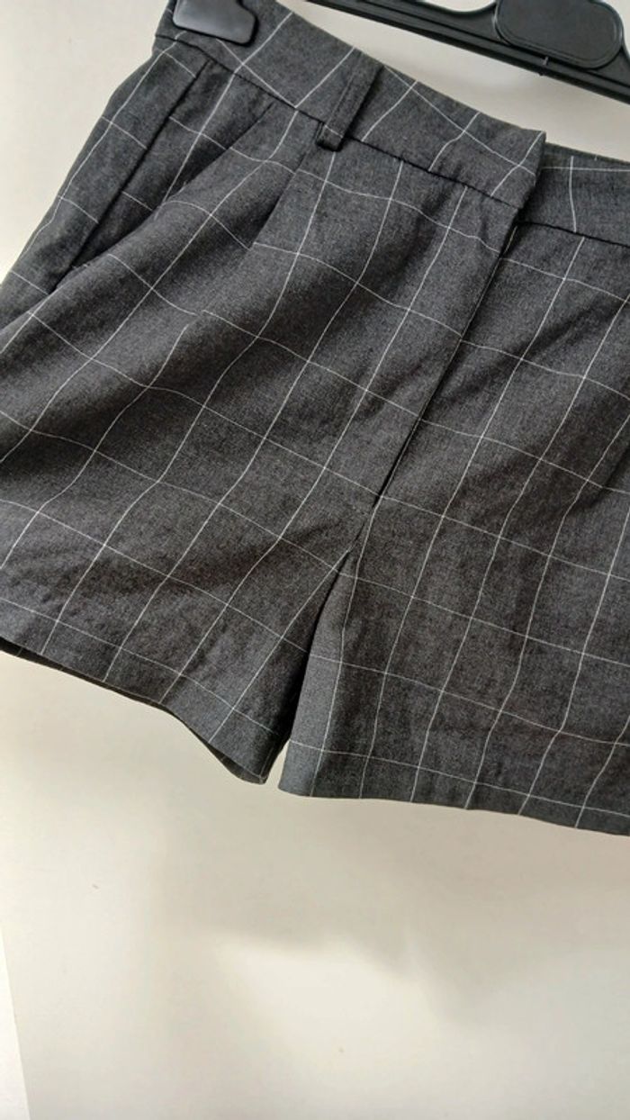 Short Jennyfer - photo numéro 2