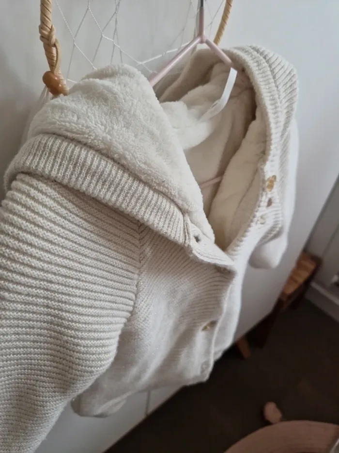 Gilet à capuche - photo numéro 3