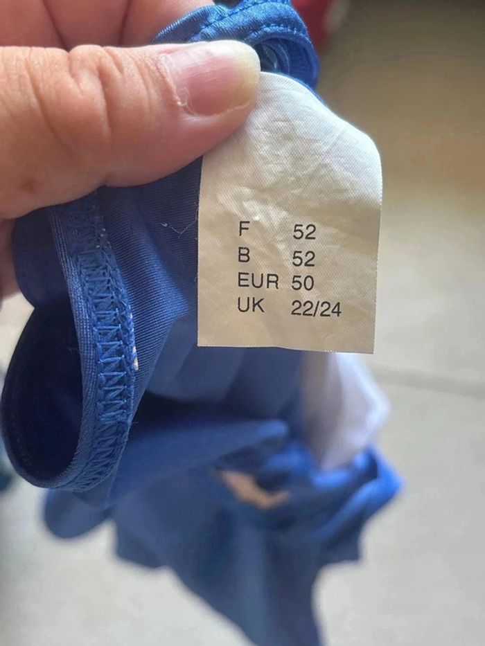 Maillot de bain 1 pièce taille 52 marque daxon• - photo numéro 6