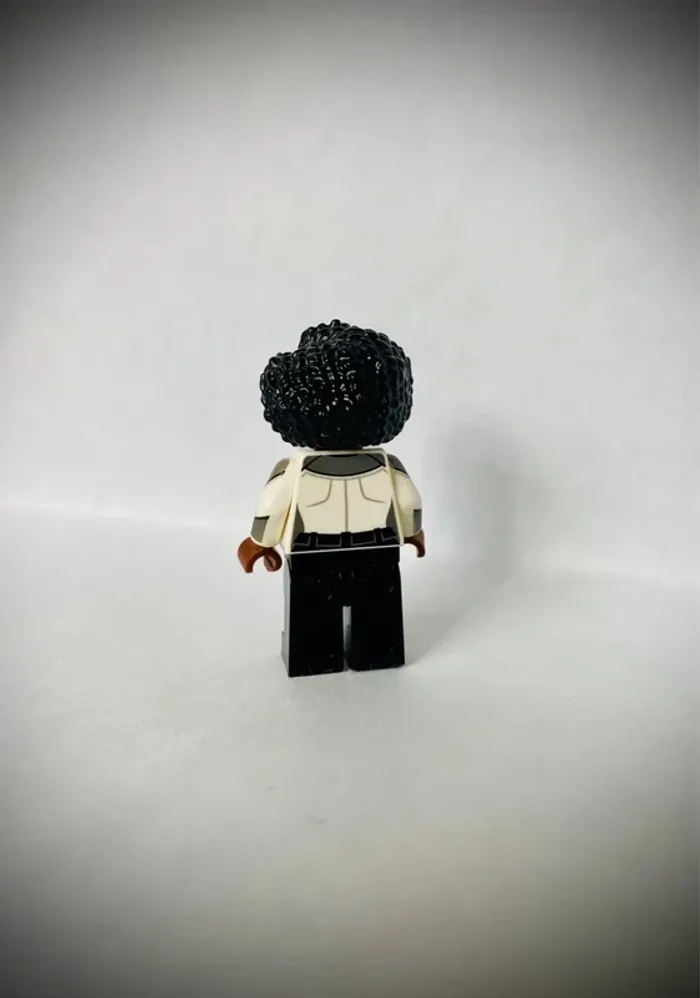 Minifigurine LEGO Marvel Studios 71031 – Monica Rambeau (Personnage n°3) - Très bon état - photo numéro 3
