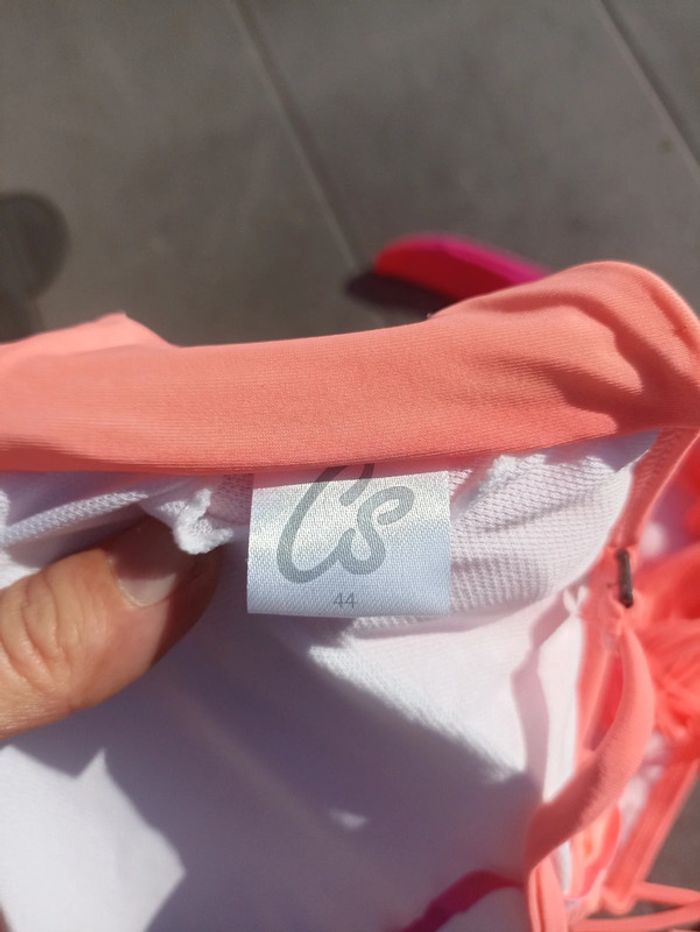 Maillot de bain taille 44 - photo numéro 5