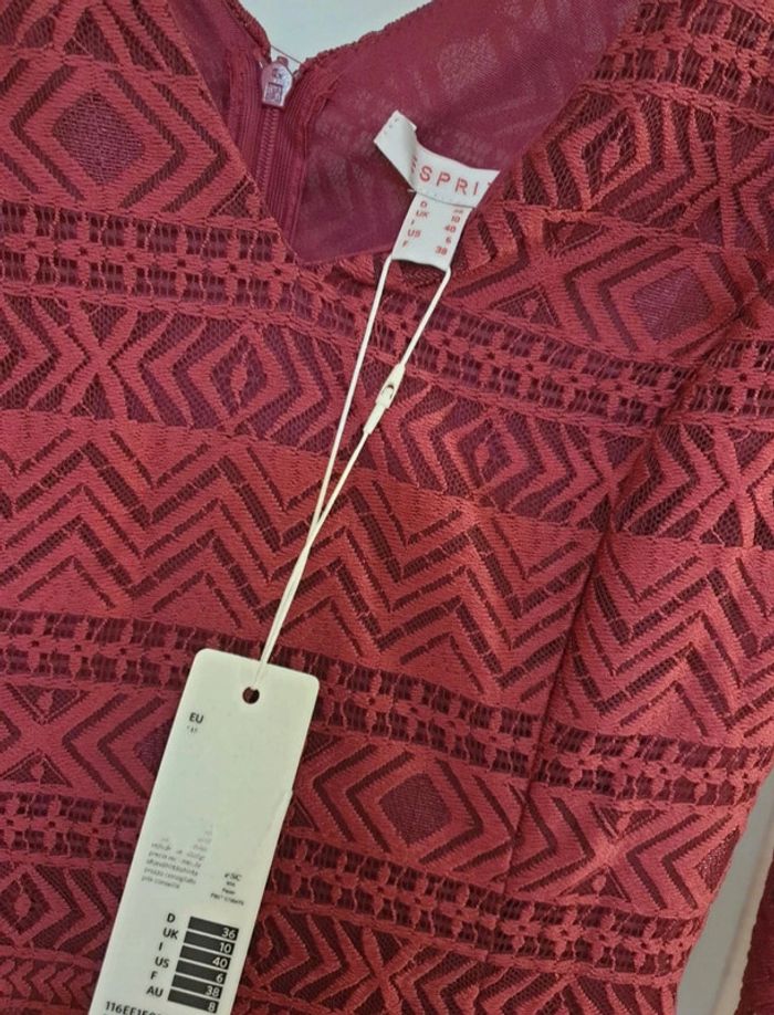Robe soirée Chic brodée Esprit Taille 38 - photo numéro 3