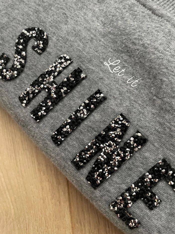 Sweat pull gris paillette 5 ans kiabi - photo numéro 5