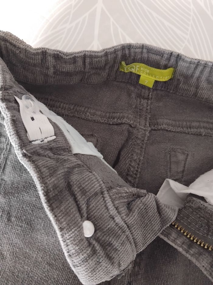 Pantalon gris  fille 7 ans - photo numéro 8
