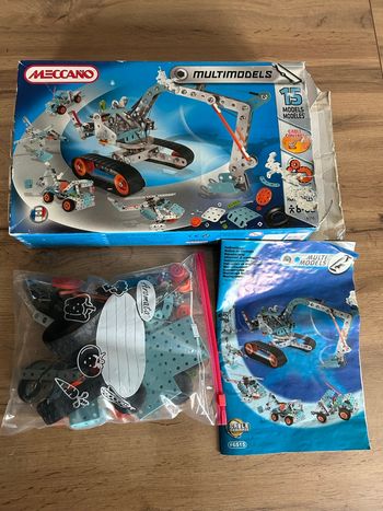 Meccano  multimodels