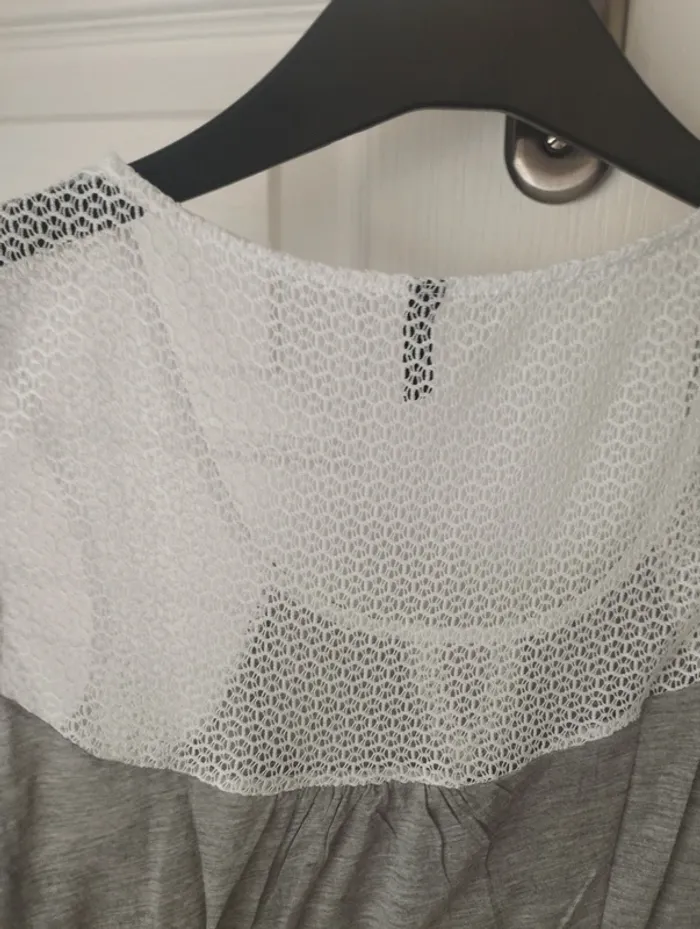 Débardeur gris avec dentelle naf Naf S - photo numéro 5