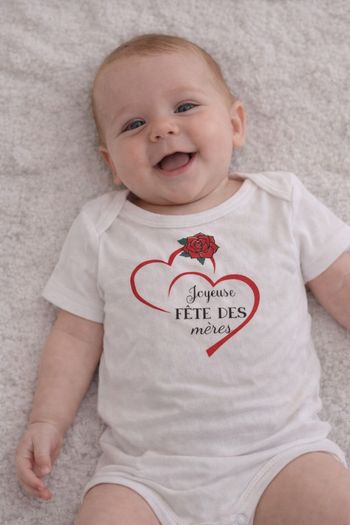 Body bébé joyeuse fête des mères