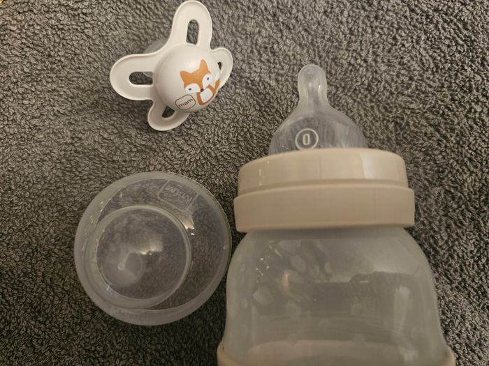 Bibron MAM anti colique 0m (130ml) + sa tétine - photo numéro 5