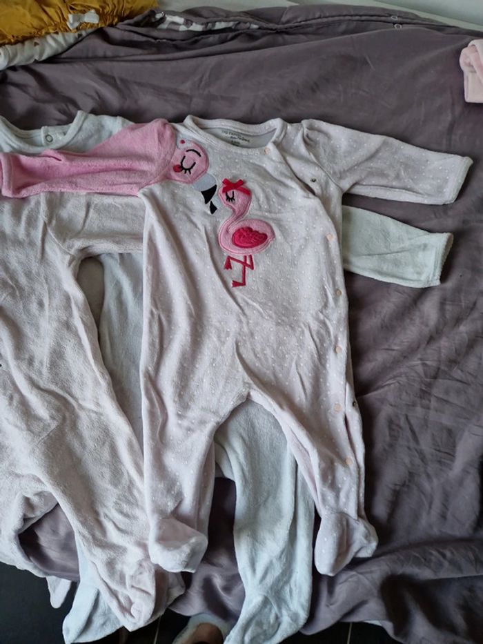Lot de 4 pyjamas fille 6 mois - photo numéro 2