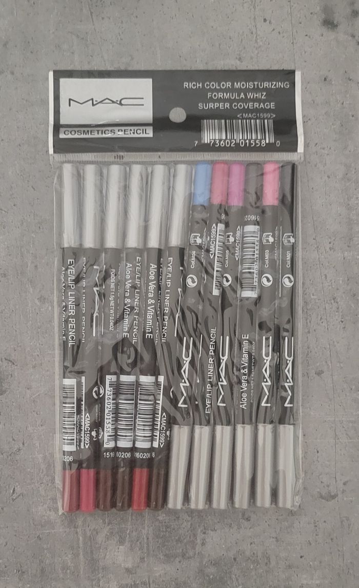 Eye/Lipe Liner Pencil - MAC