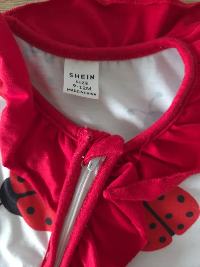 Combinaison rouge coccinelle 🐞  12 mois - photo numéro 2