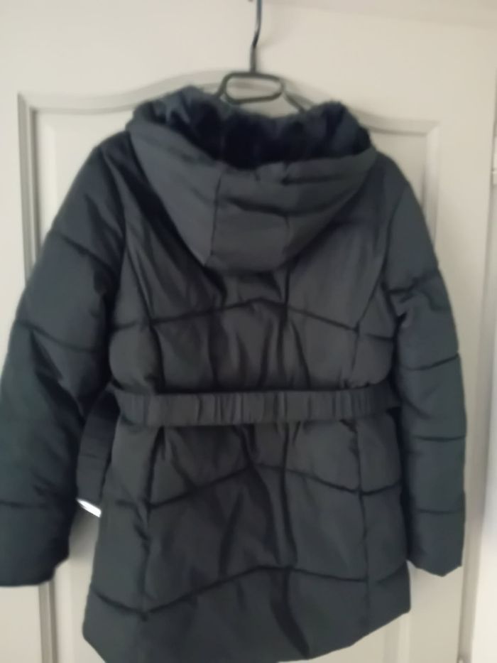 Doudoune impeccable - photo numéro 2