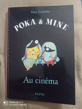 Album enfant Poka et Mine au cinéma, École des loisirs