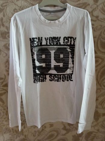 Tee-shirt "99" 14 ans