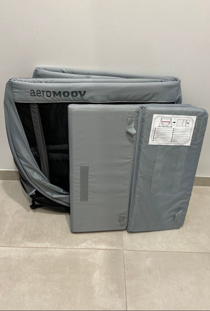Lit de voyage AeroMoov + accessoires - photo numéro 2