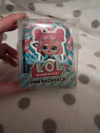 Mini sac à dos porte clé LOL Surprise! neuf avec accessoires modèle 1