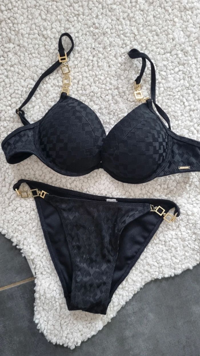 Maillot de bain noir 36 haut post forme chaîne doré - photo numéro 5