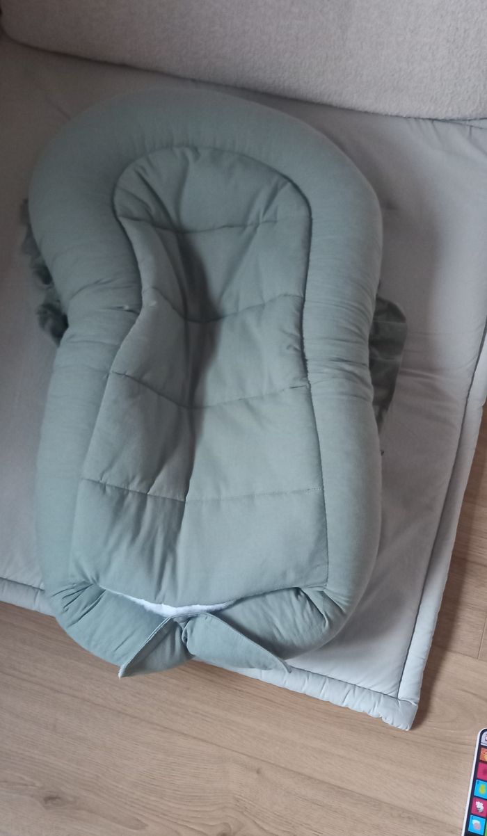 Coussin réducteur de lit - photo numéro 2