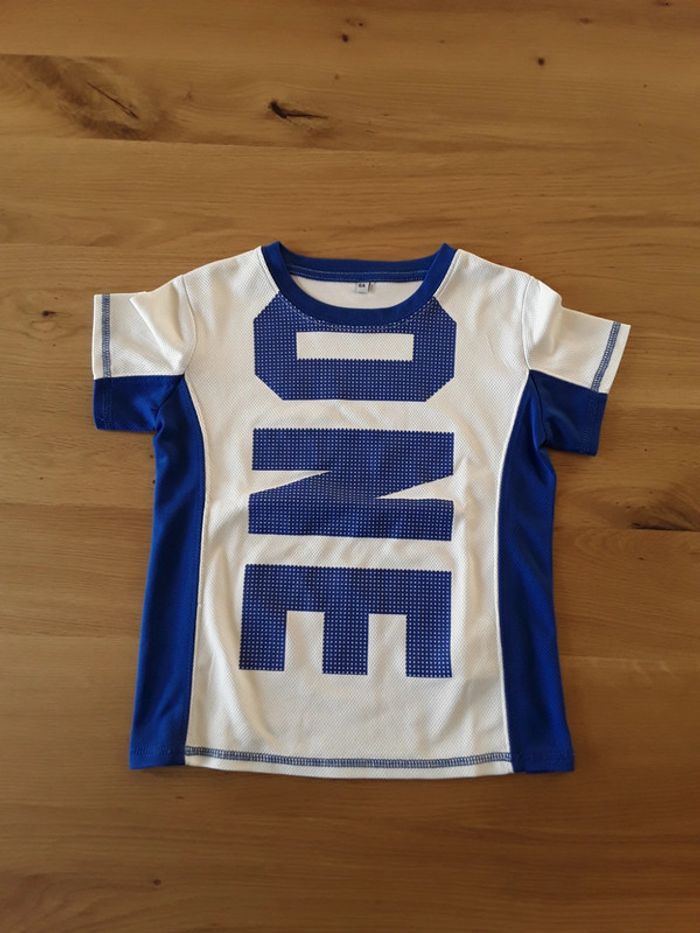 Tee shirt one 6 ans