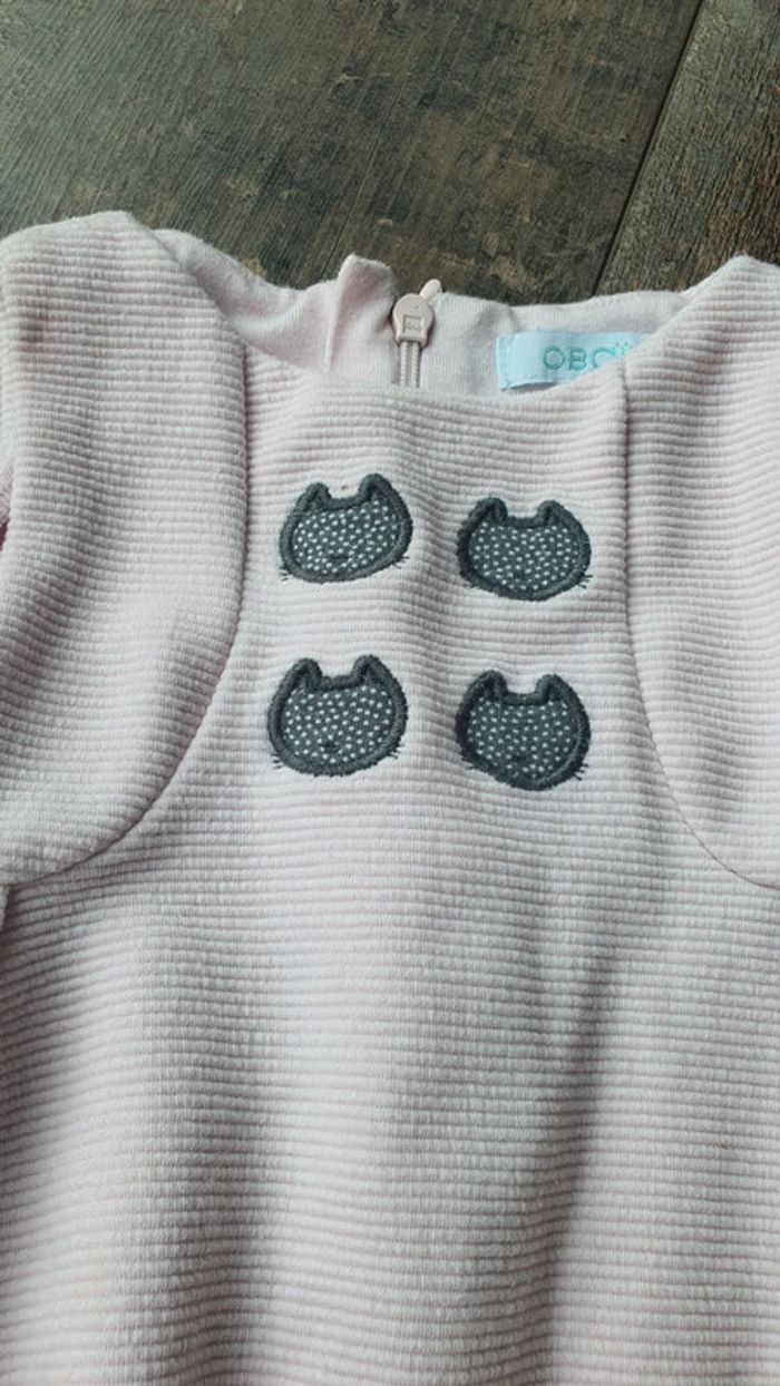 Robe Obaïbi 12 mois en très bon état - photo numéro 3