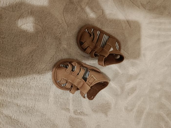 Lots de chaussures - photo numéro 3