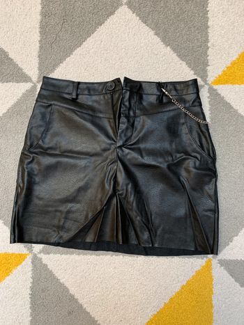 Jupe en similicuir Pull & Bear Taille 38