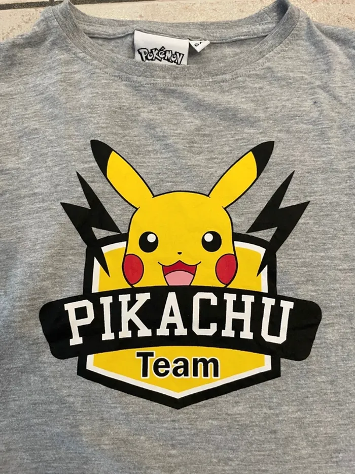 Teeshirt manches courtes 6ans Pikachu - photo numéro 2