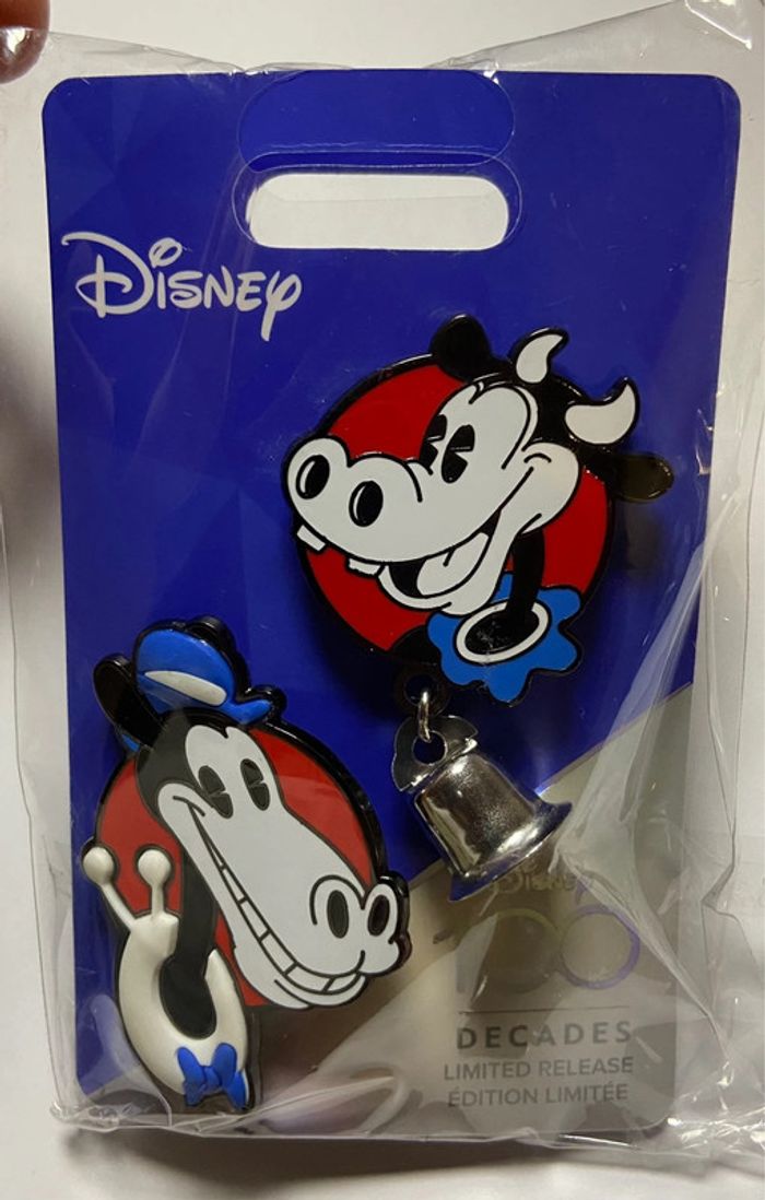 Ensemble de broches à édition limitée Disney100 Decades Clarabelle Cow et Horace Horsecollar Pin's - photo numéro 2