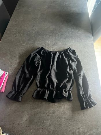 Haut noir