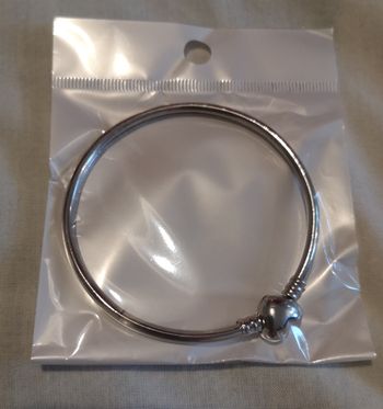 Bracelet jonc métal gris