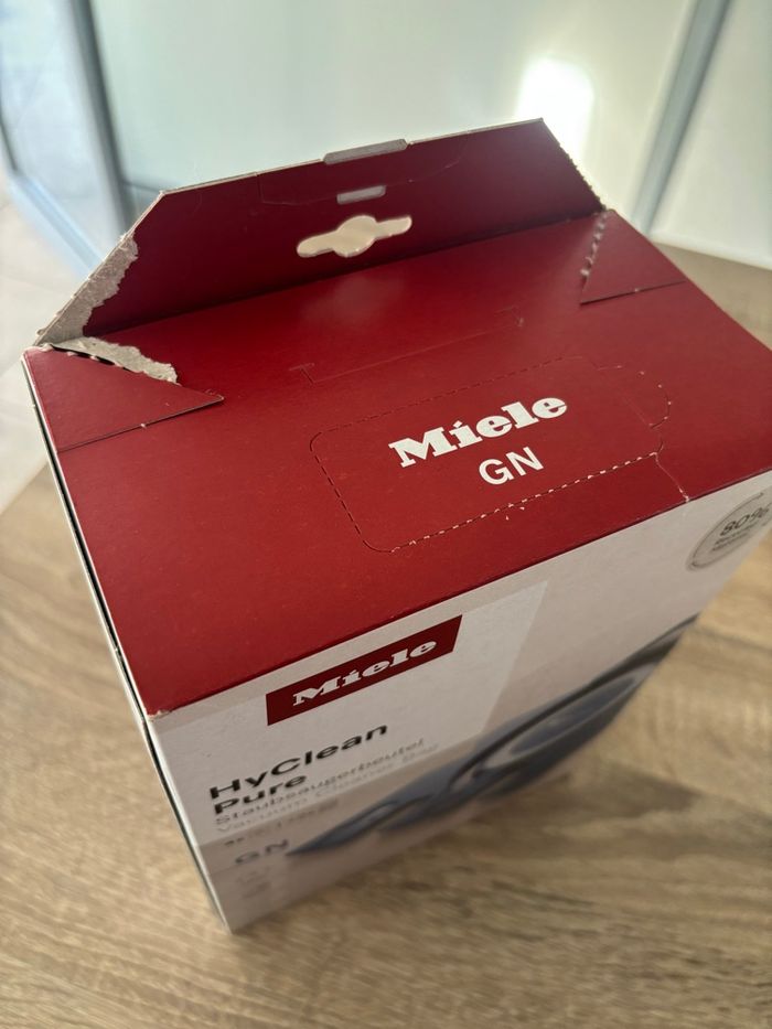 Lot de 2 boites de sacs aspirateur MIELE HyClean Pure GN 80% matieres recyclees X8 Sacs + 4 filtres - photo numéro 9