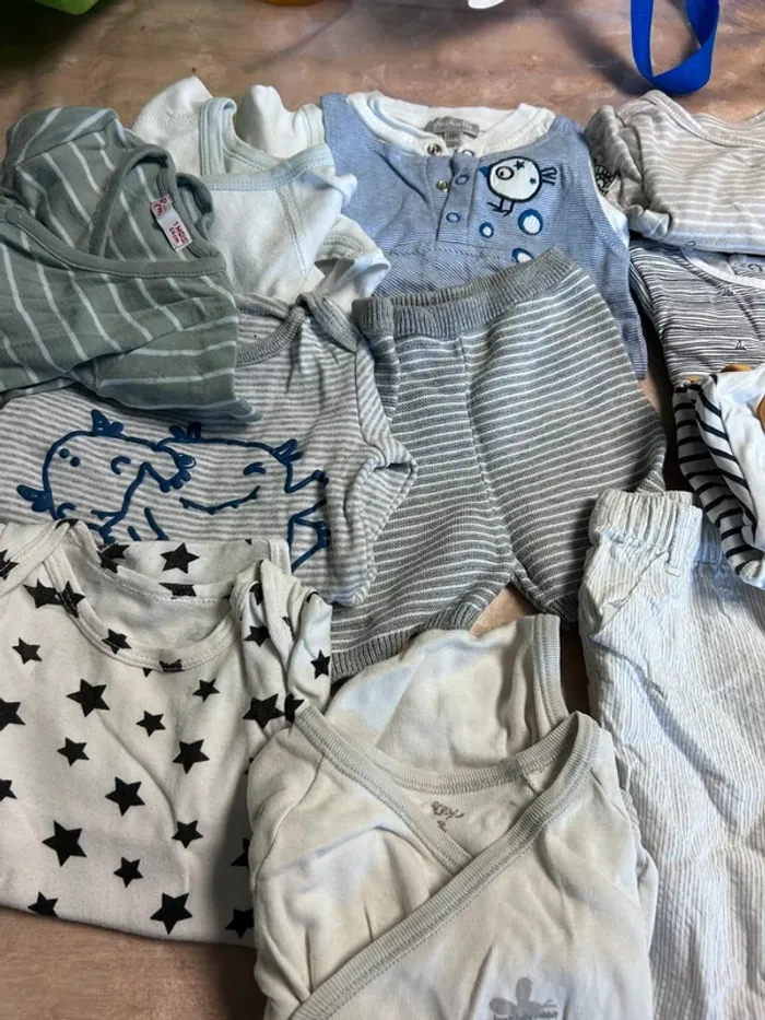 Lot garçon bébé 1 mois - photo numéro 2