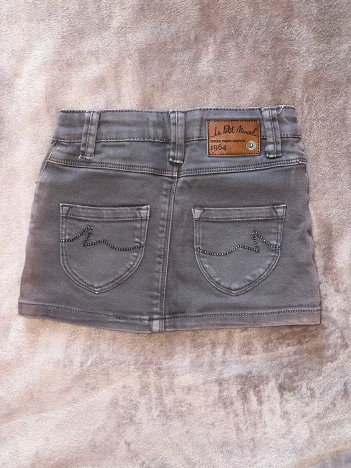Lot de 24 vêtements fille taille 4 ans en très bon état - photo numéro 14
